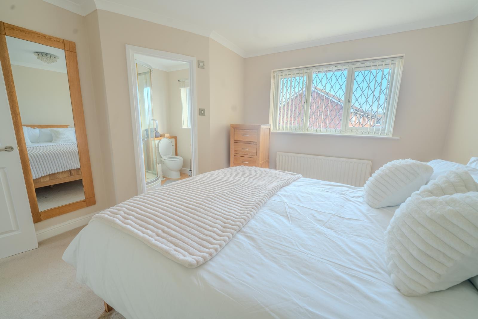 Master bedroom with en-suite