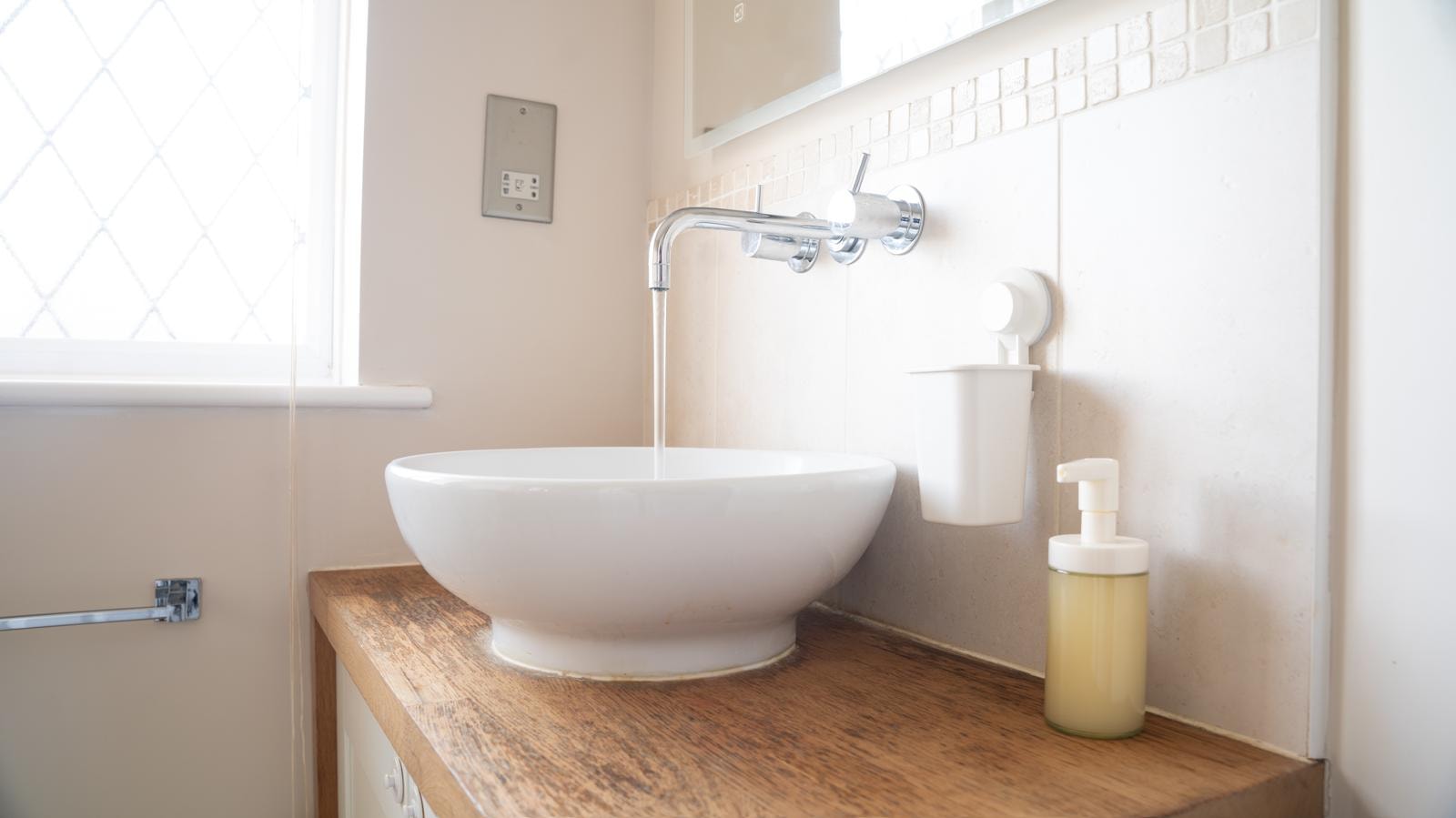 Bathroom with bowl sink